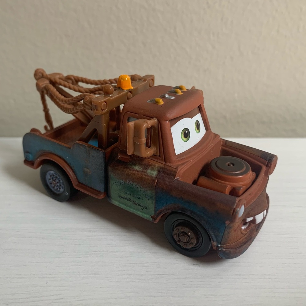 Disney Pixar Cars Mater Tow Truck Diecast 1:55 Scale Mattel